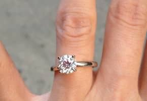 Classic Platinum Solitaire Setting