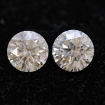 comparison of two 2 carat diamonds
