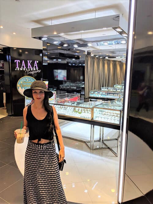 Taka jewellery warehouse outlet sale 2019
