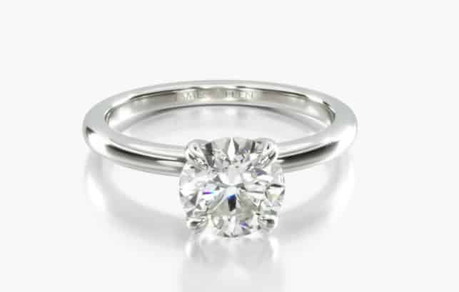 Classic Solitaire setting with a round cut diamond